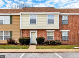 17 Williamstown Cir, York, PA 17404
