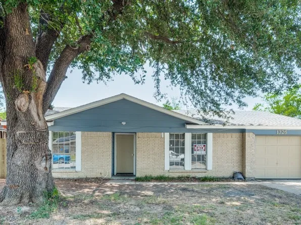 1326 Palisades Dr, Lewisville, TX 75067