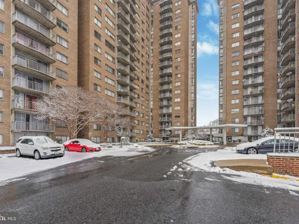 1836 Metzerott Rd APT 1110, Hyattsville, MD 20783