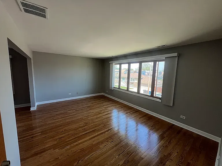 6605 W Cornelia Ave #2 — Photo 8