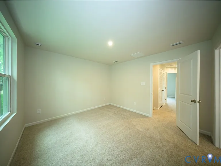 1121 Canterbury Ridge Rd — Photo 26