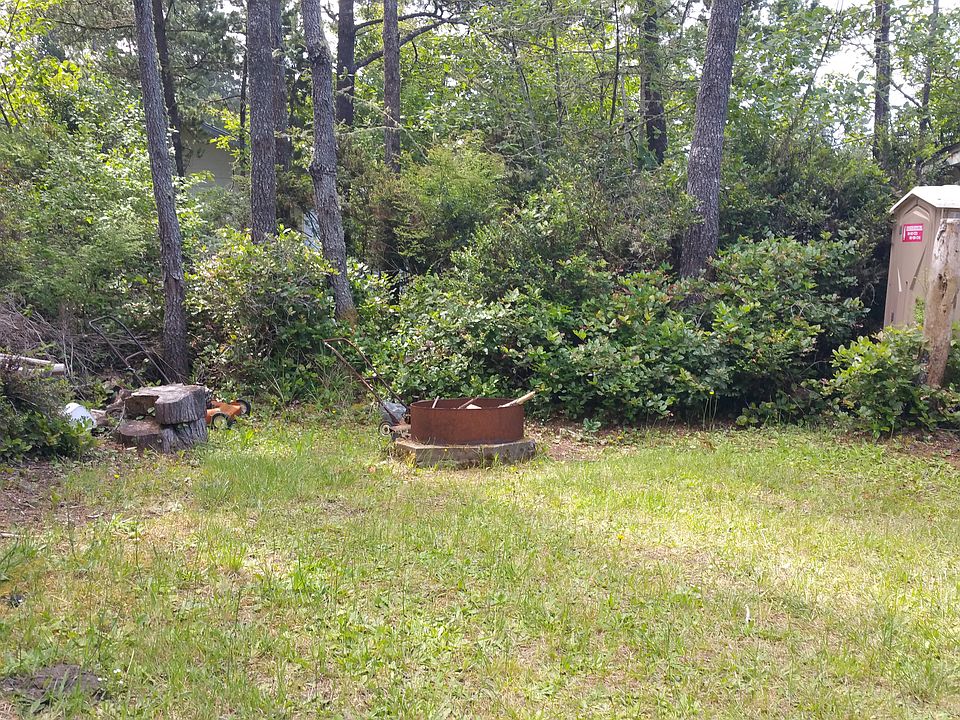 2nd image of 1515 265th Pl