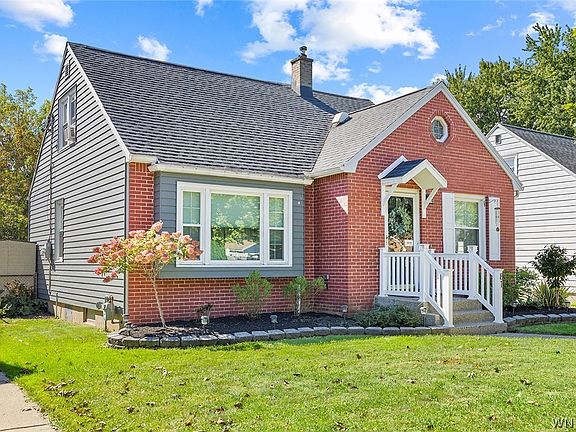 4th image of 81 Cornell Ave
