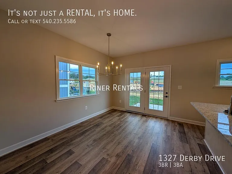 1327 Derby Dr — Photo 6
