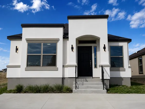 6002 Servando Dr, Laredo, TX 78043