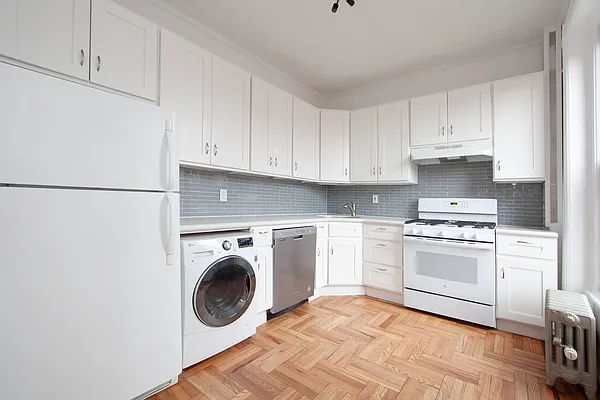 Rented by Douglas Elliman | media 3