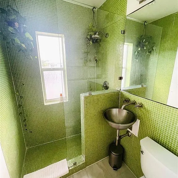 1455 Michigan Ave #19 — Photo 11