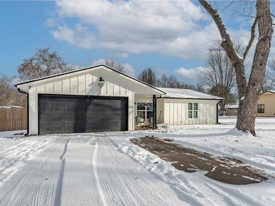 913 Century Dr, Rogers, AR, 72756