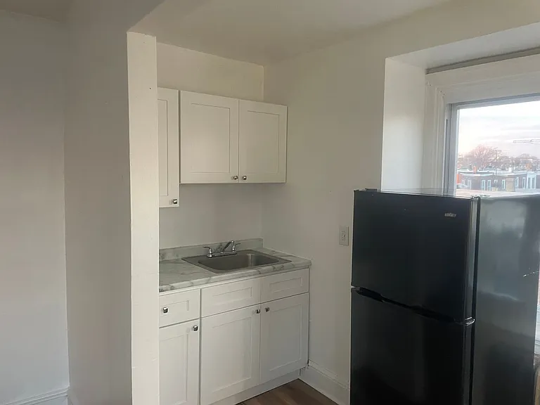 5617 W Girard Ave — Photo 5