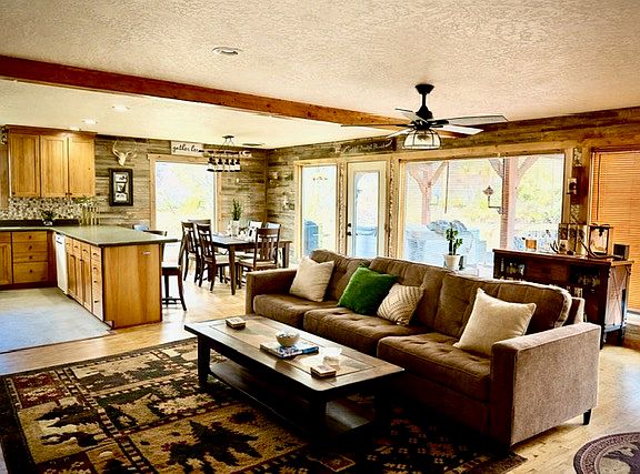 3rd image of 35966 Dublin Gulch Rd