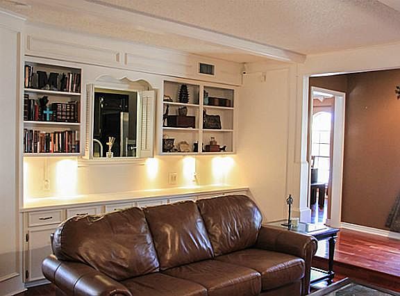 3rd image of 7334 Whispering Pines Dr