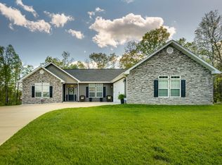 490 Highland Ridge Dr, Crossville, TN 38555