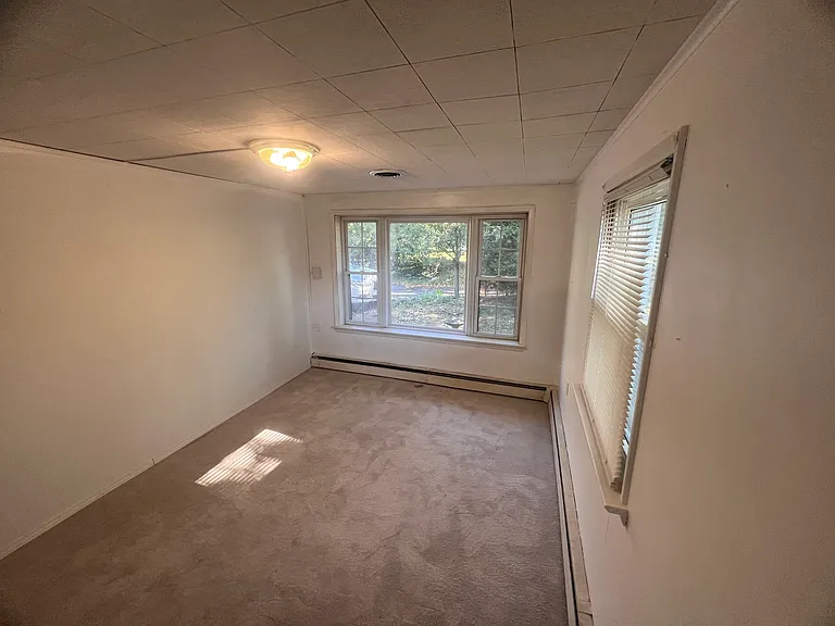 35 N Eastland Dr #1 — Photo 1