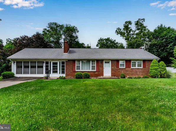 116 Diller Rd, New Cumberland, PA 17070