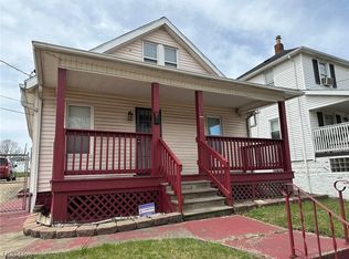 458 Weeks St, Akron, OH 44306