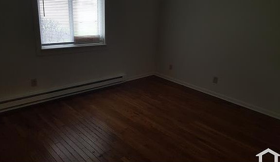 3rd image of 4510 W Washington St #105