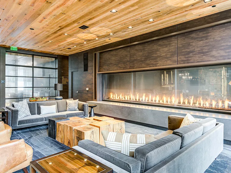 Club Room