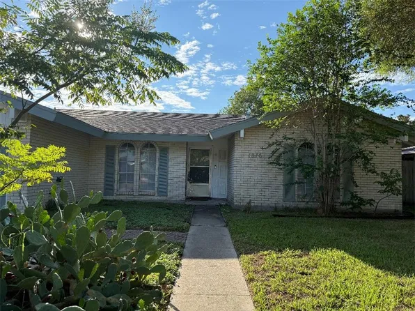 1816 Portland Dr, Portland, TX 78374