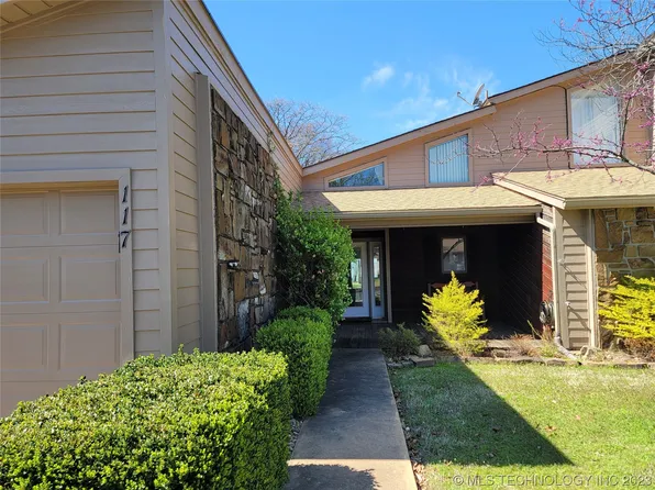 291 N Spinnaker Run #117, Stigler, OK 74462