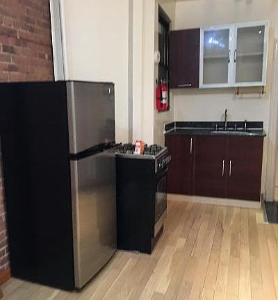 4th image of 380 3rd Ave #2F