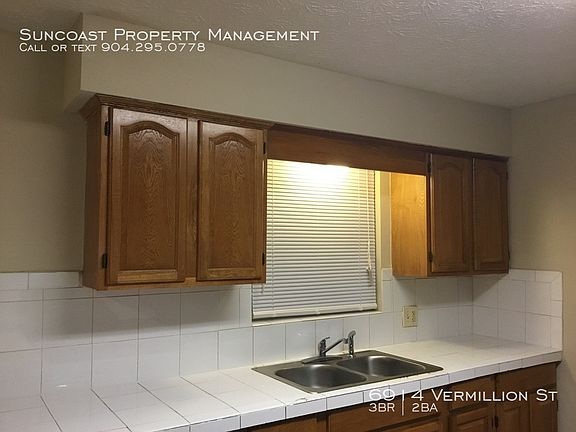 2nd image of 6914 Vermillion St