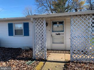 955 Plunkert Rd, Littlestown, PA 17340