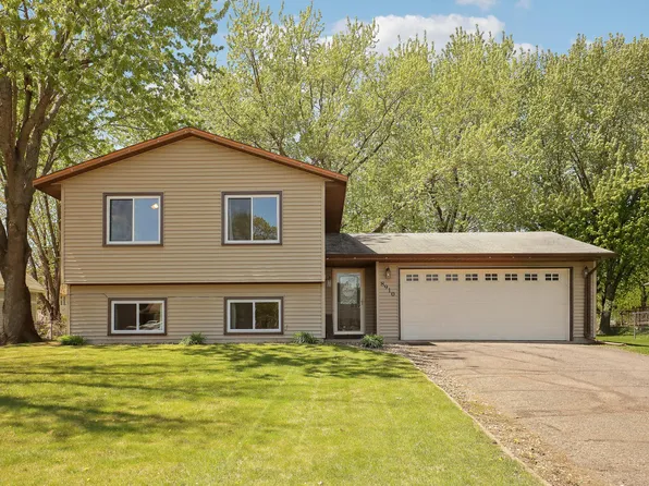 8910 Janero Ave S, Cottage Grove, MN 55016