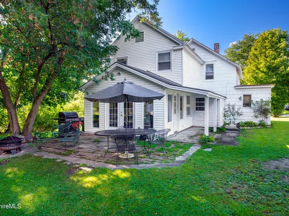 102 White Oaks Rd, Williamstown, MA 01267