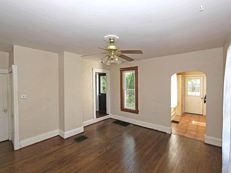 1st image of 514 E Burgess St