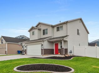 116 N Brickyard Rd, Ogden, UT 84404