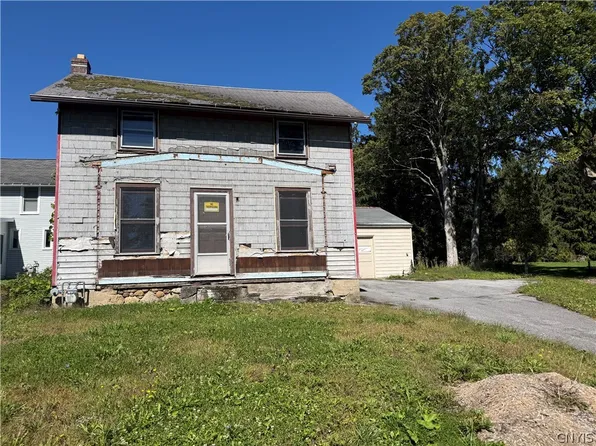 59 Onondaga St, Skaneateles, NY 13152