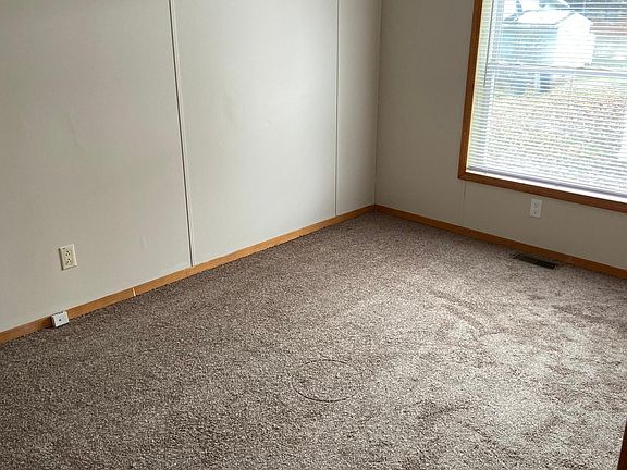 5th image of 2068 McDivitt Ct