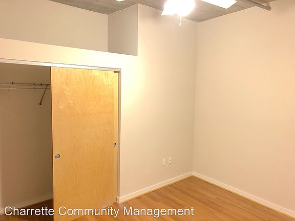 3rd image of 1635 Washington Ave APT 306