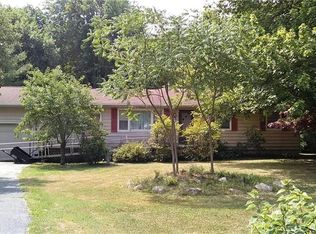 37075 Sugar Ridge Rd, North Ridgeville, OH 44039