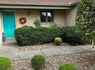 810 Southwestern Run UNIT 12, Poland, OH