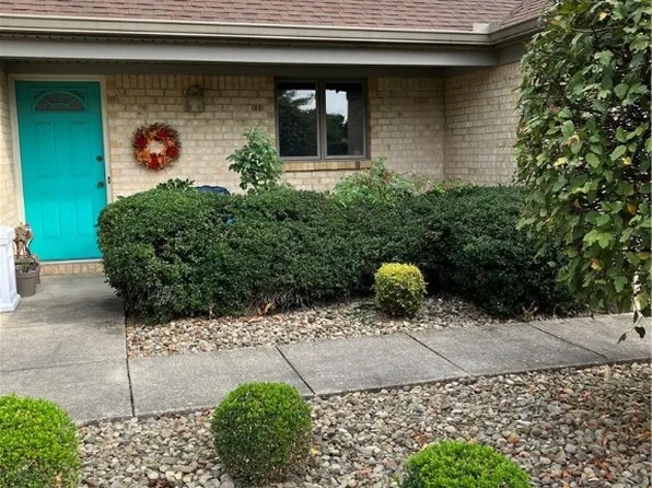 810 Southwestern Run Unit 12, Poland, OH 44514