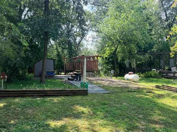 26-148 Woodhaven Lakes, Sublette, IL 61367