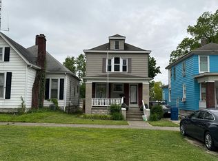 812 N Cherry St, Mount Carmel, IL 62863