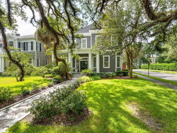 1157 Government St, Mobile, AL 36604