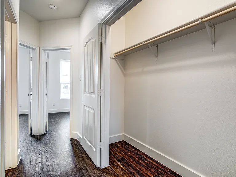 119 Dealva Ct — Photo 13