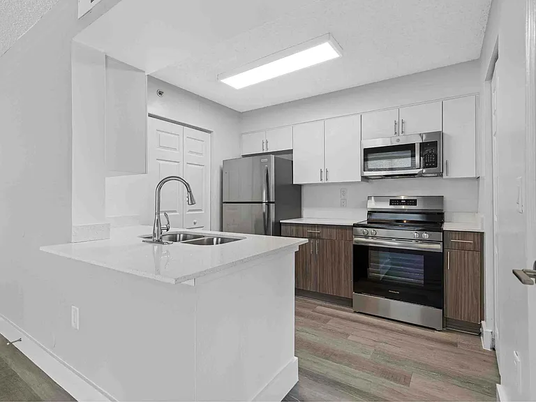 Coral Vista — Photo 29