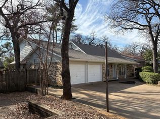 2716 Plover Ln, Irving, TX 75060