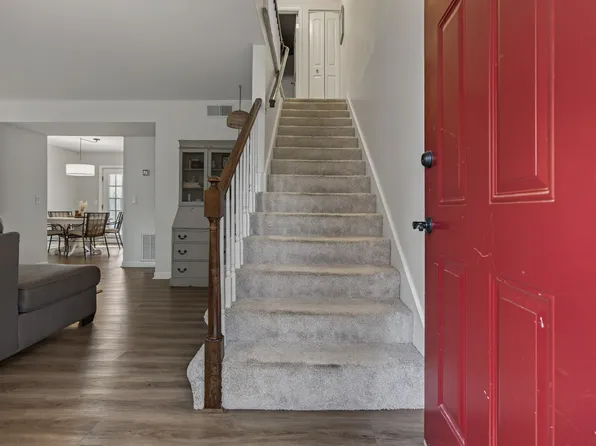 5515 Country Dr, Nashville, TN 37211