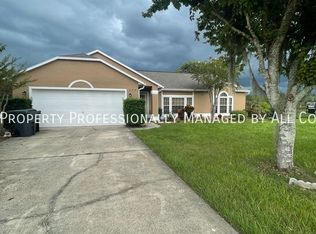 173 Thornbush Pkwy, Davenport, FL 33837