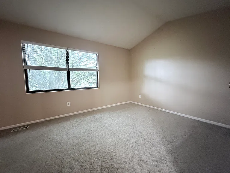 4849 Herndon Dr — Photo 23