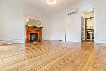 Rented by Dixon Advisory USA Inc.