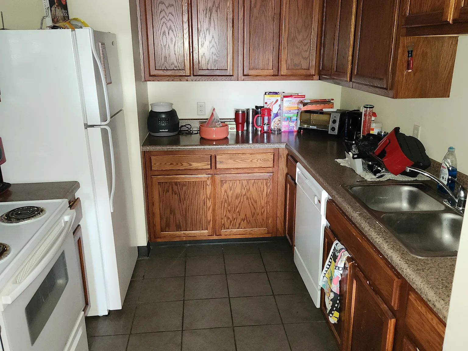 2 bed, 1100 sqft, $1,195 — Photo 2