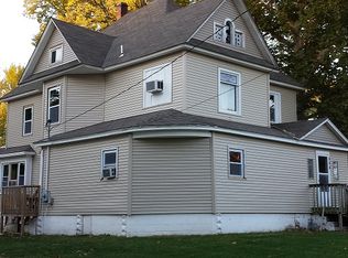 549 E Park St APT 3, Olathe, KS 66061