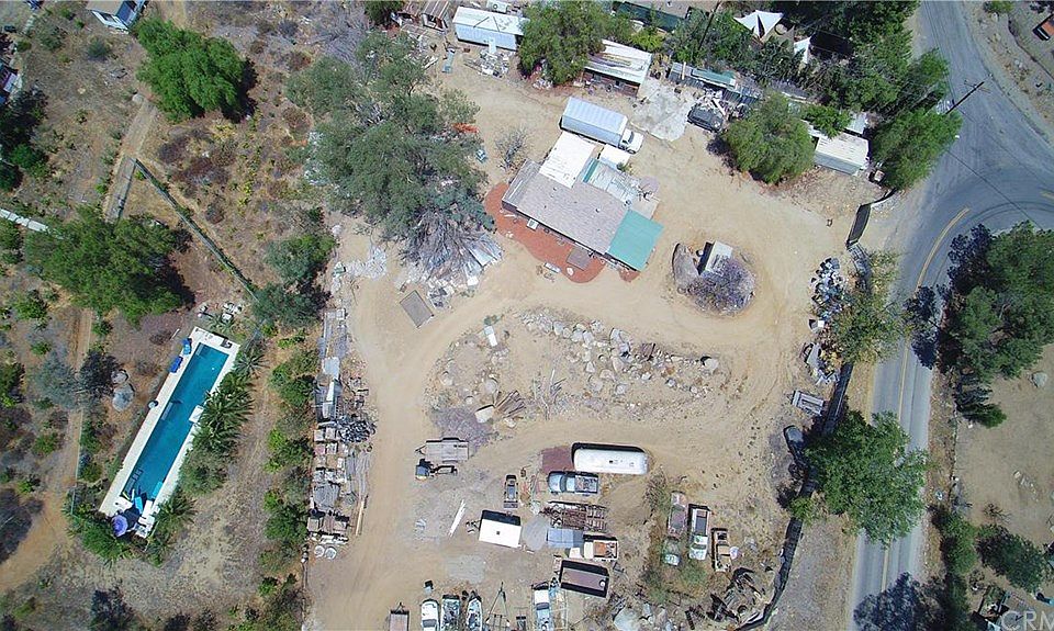 1st image of 27765 Hammack Ave
