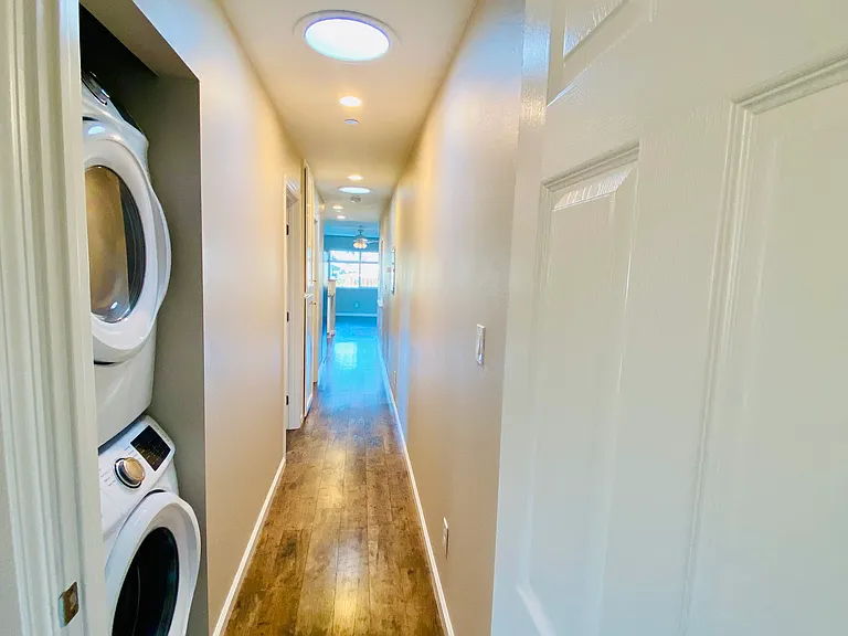1522 Merritt Ln #A — Photo 16